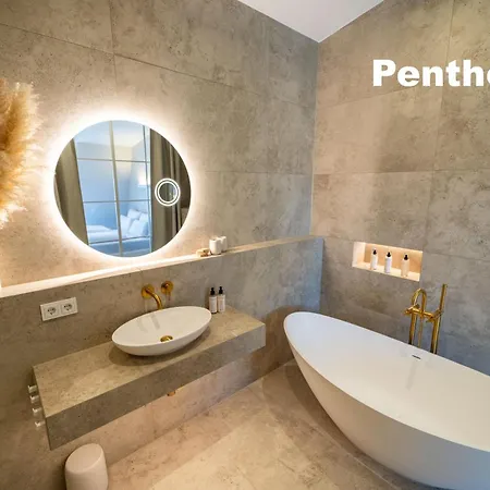 Lindgold Aparthotel